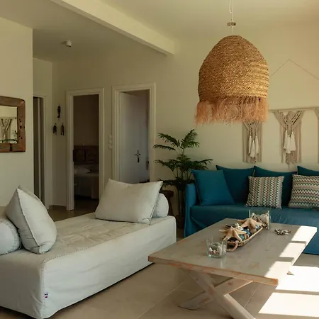 Villa Deja Blue 1 *